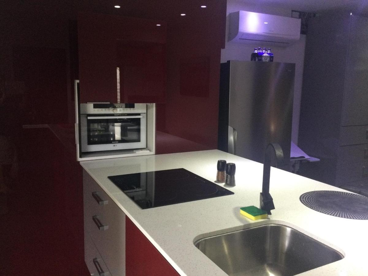 Southport-Dandar Apartment Гоулд Коуст Екстериор снимка