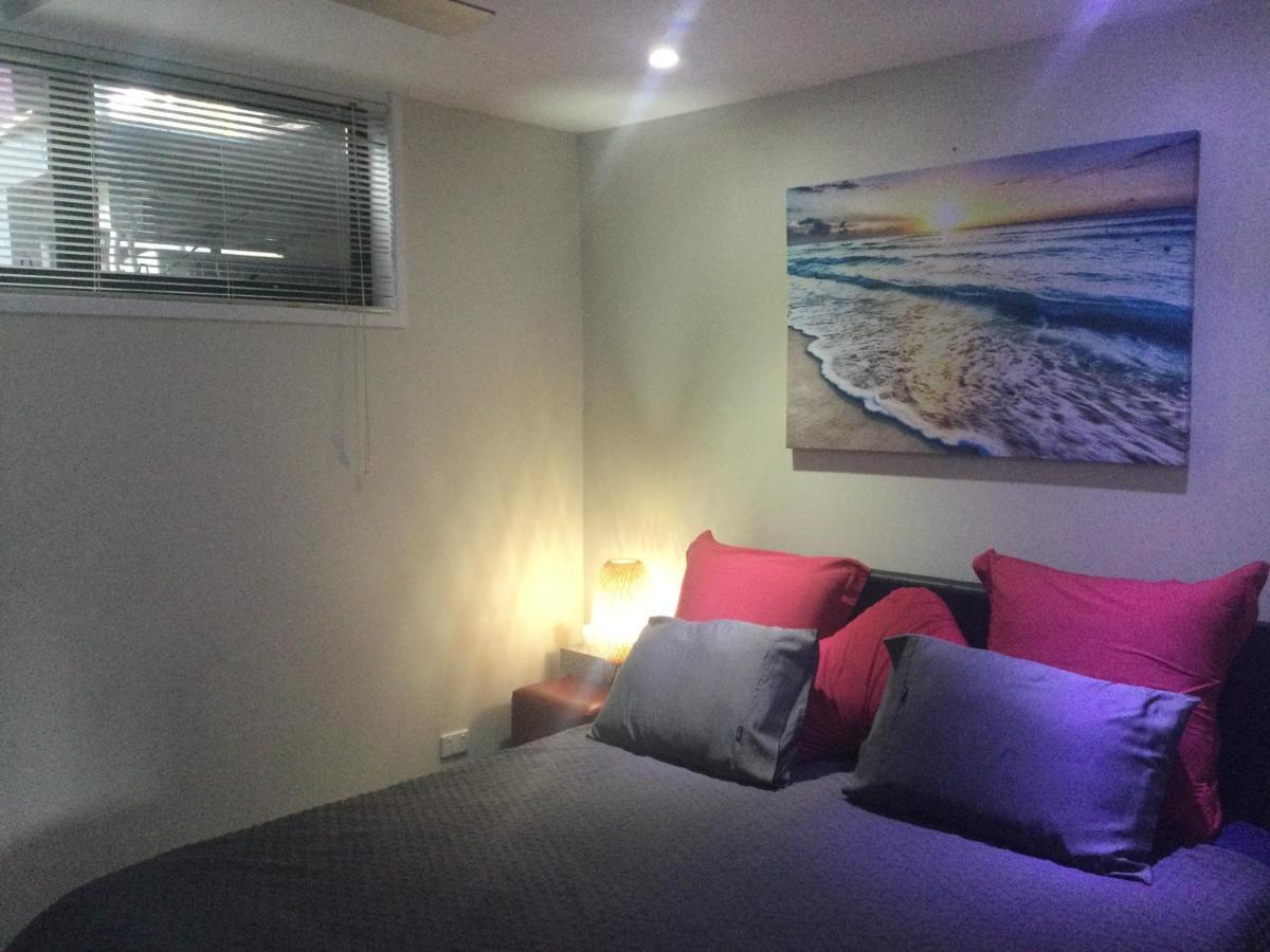Southport-Dandar Apartment Гоулд Коуст Екстериор снимка