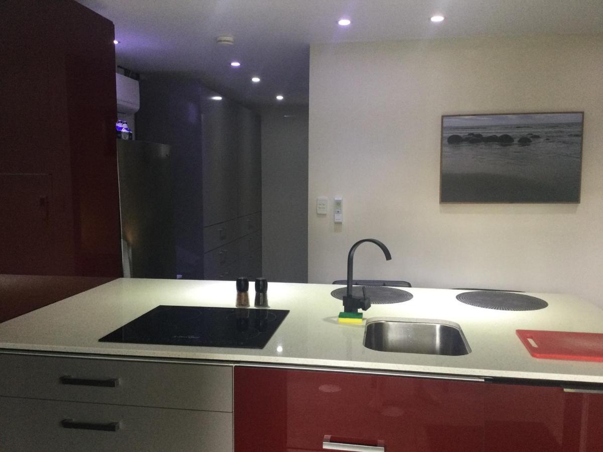 Southport-Dandar Apartment Гоулд Коуст Екстериор снимка