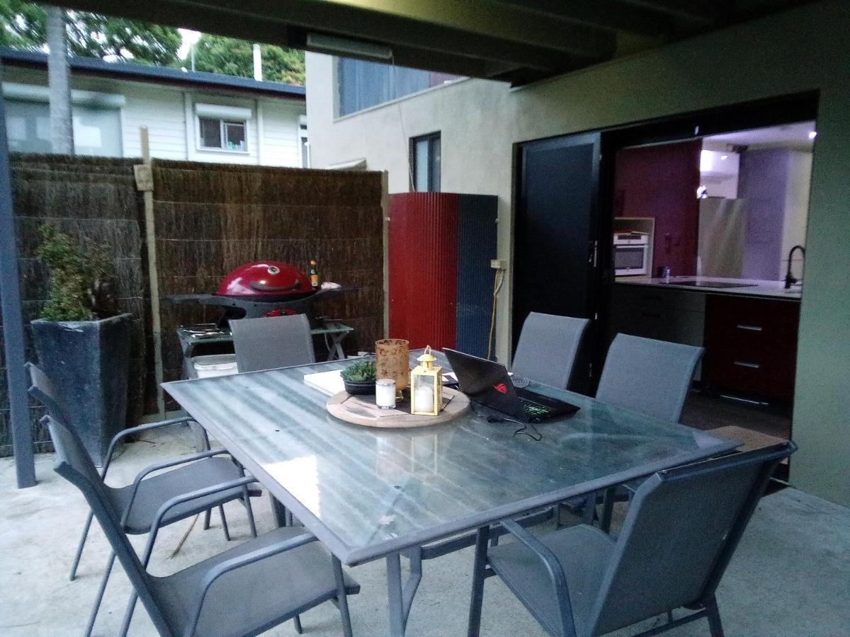 Southport-Dandar Apartment Гоулд Коуст Екстериор снимка